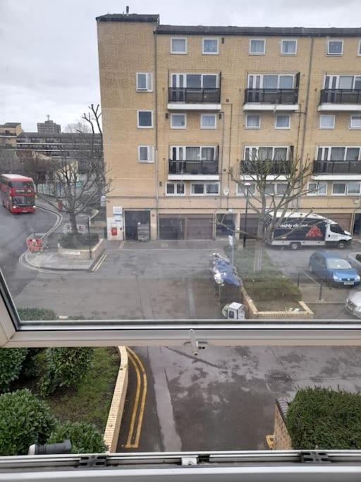 Wilmot Close London Kültér fotó